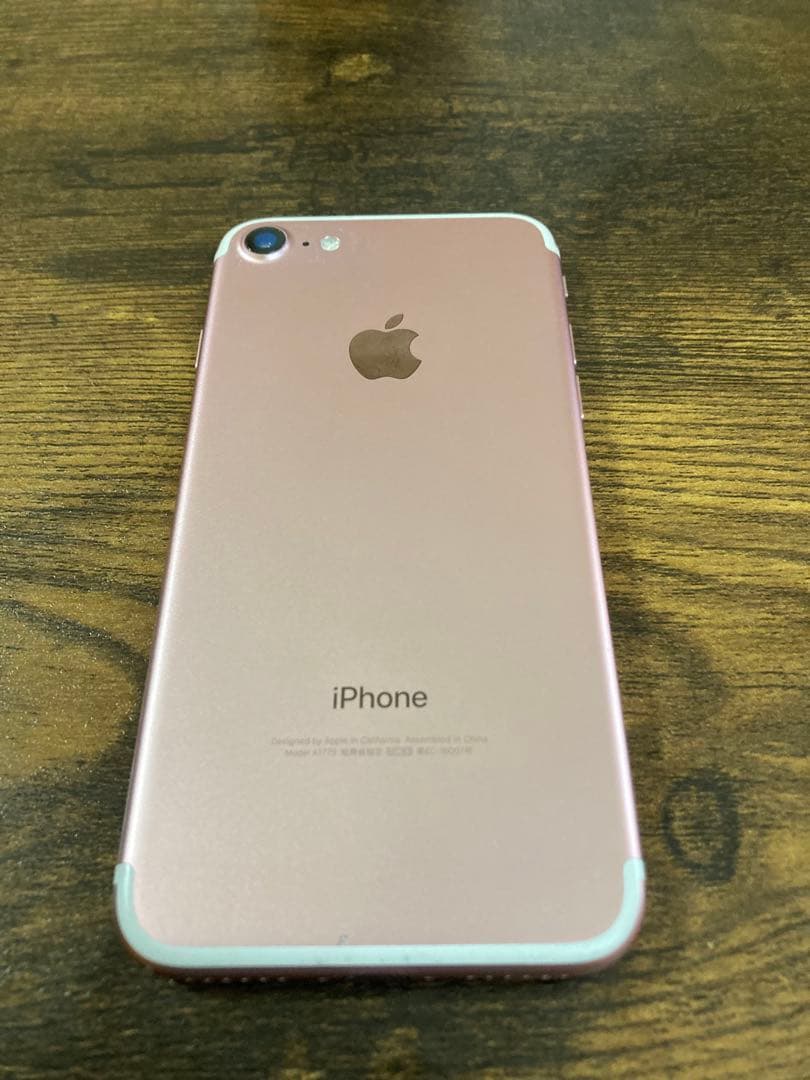 スマートフォン本体 iPhone 7 Rose Gold 32 GB docomo