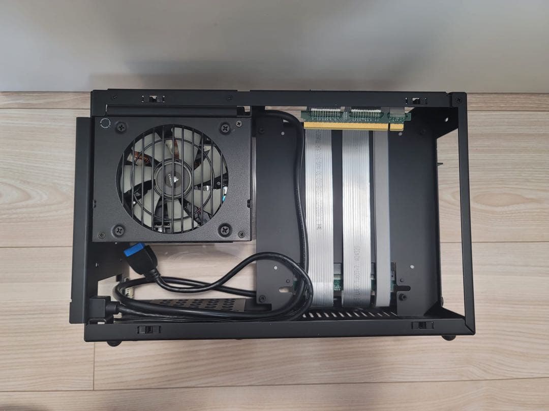 DAN Case A4-SFX v.2 + Corsair SF600 ⭐︎