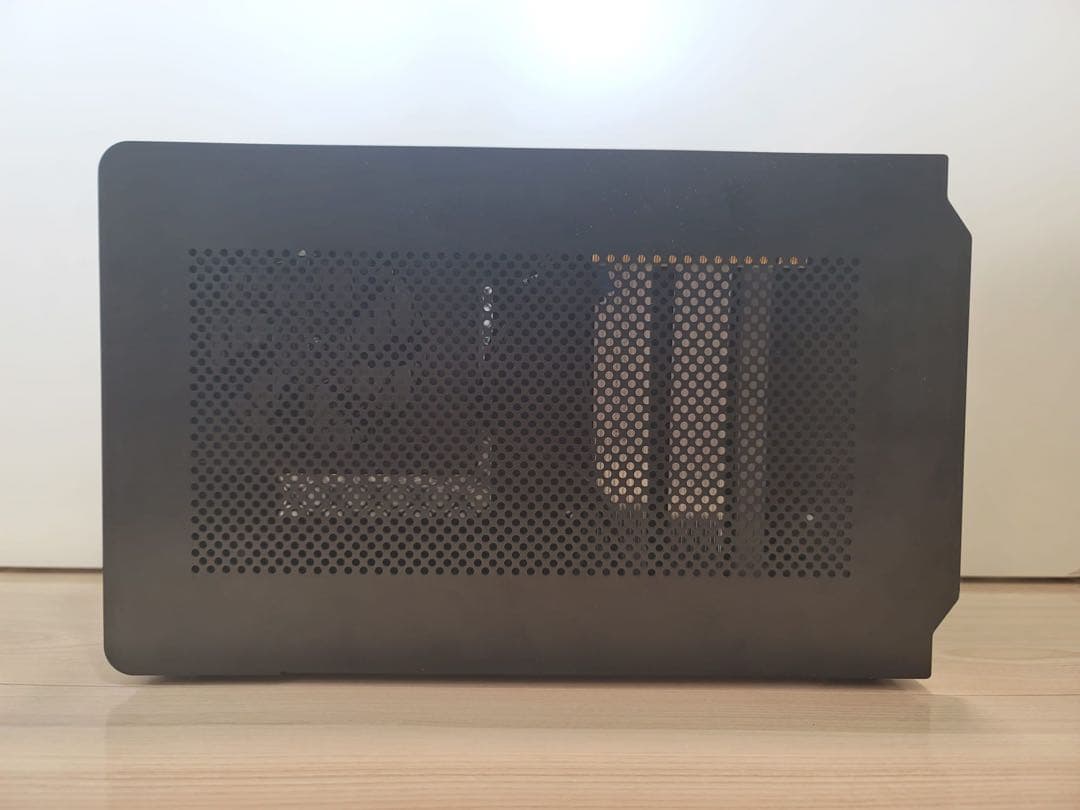 DAN Case A4-SFX v.2 + Corsair SF600 ⭐︎