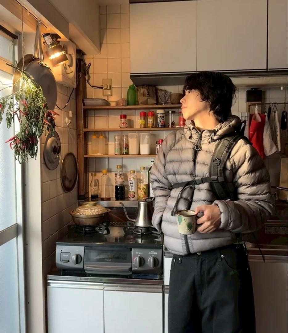 SUARE スアレス ライトシアシェルダウンジャケット 韓国限定モデル