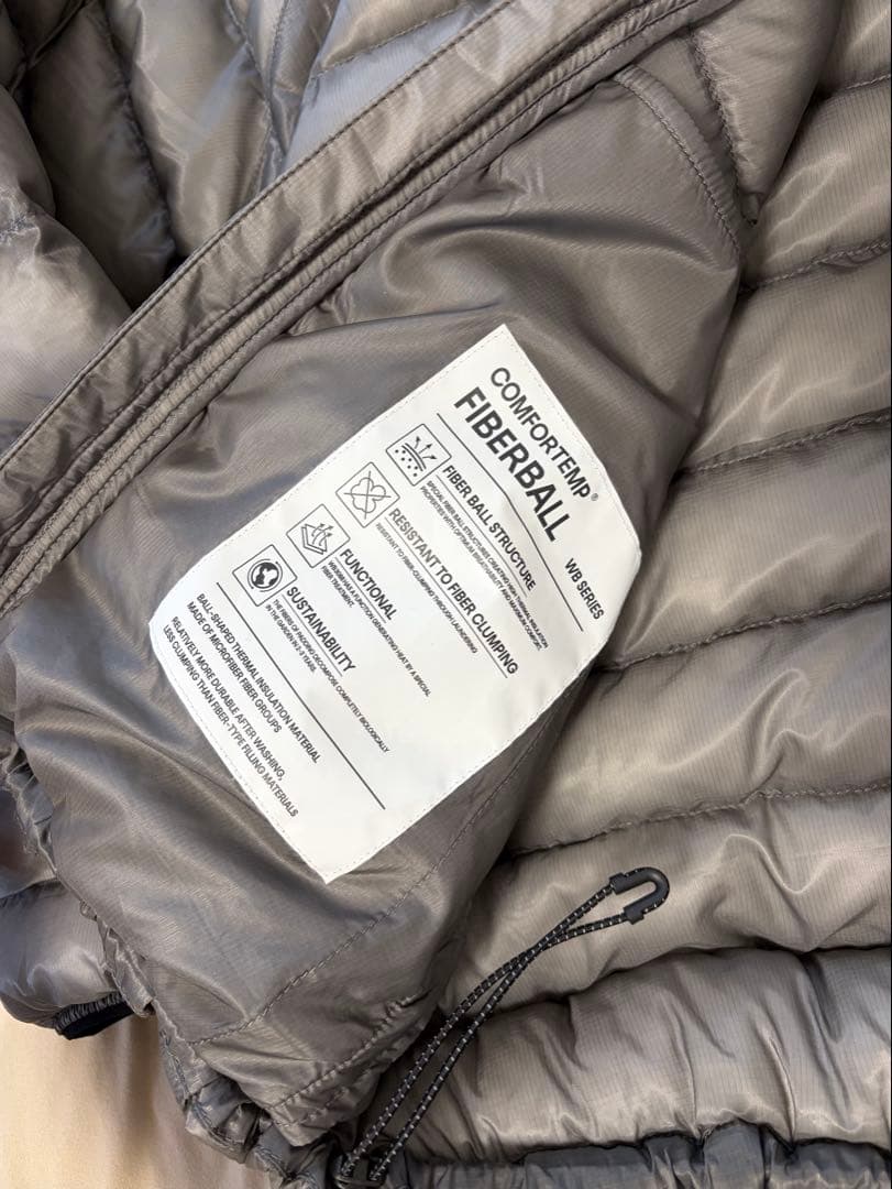 SUARE スアレス ライトシアシェルダウンジャケット 韓国限定モデル