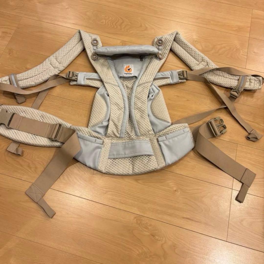 エルゴベビー オムニブリーズ抱っこ紐 サンドベージュ メッシュ