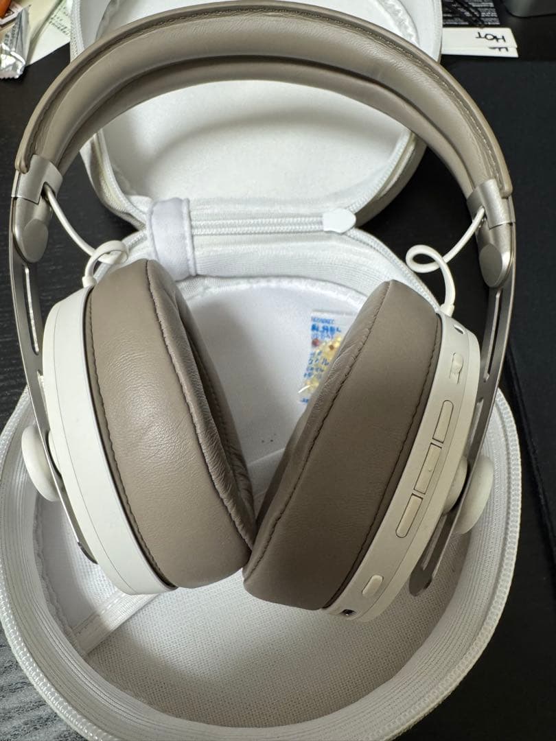 Sennheiser MOMENTUM Wireless 第一世代