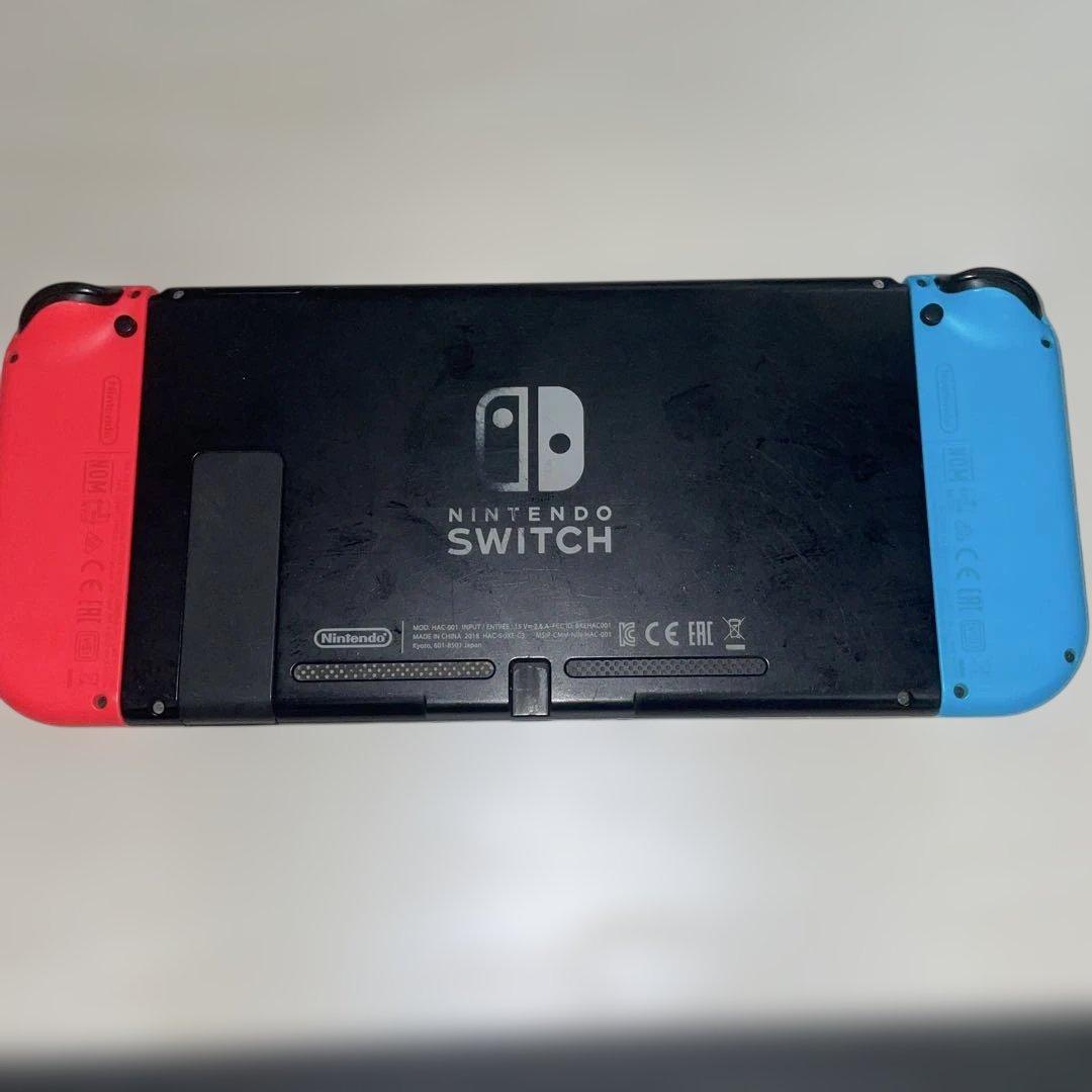 d*7様 Nintendo Switch 本体 青/赤