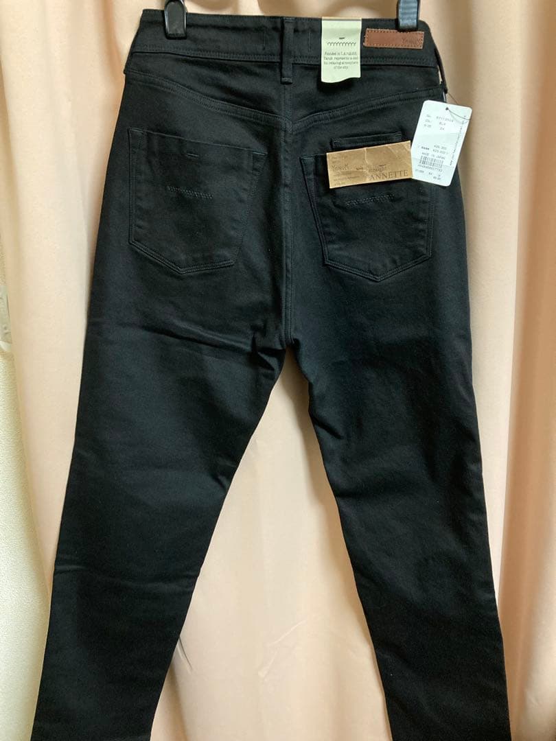 【新品タグ付】ヤヌークstraight ANNETT 24サイズ