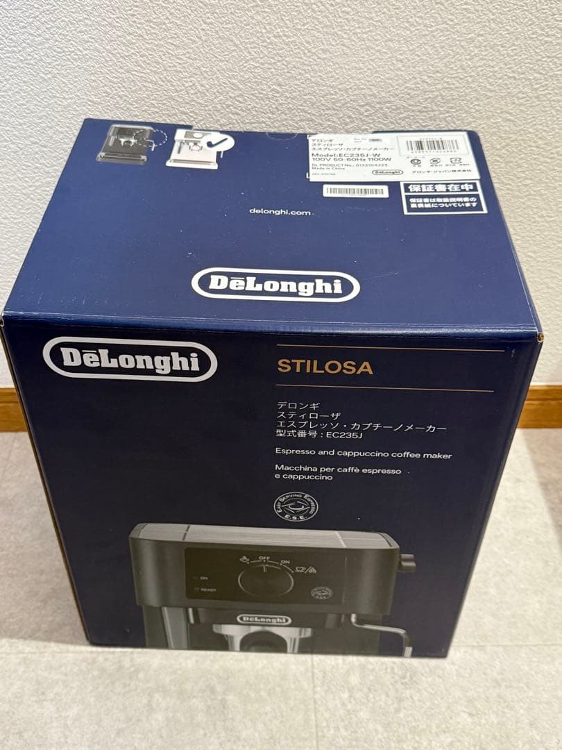 「新品」De'Longhiエスプレッソメーカー スティローザ EC235J-W