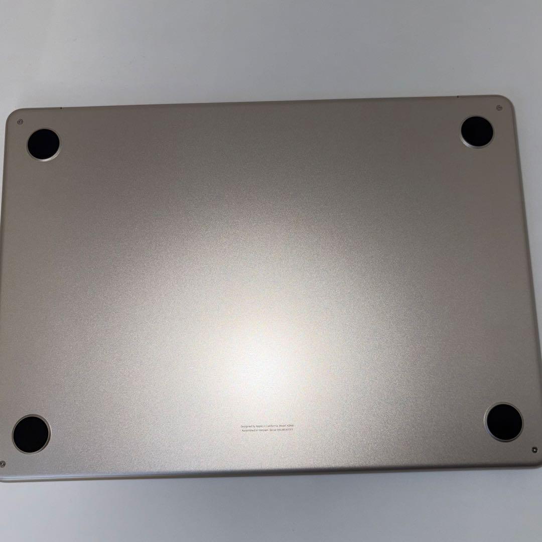 MacBook本体 MacBook Air 16GB 256GBSSD MC7W4J/A