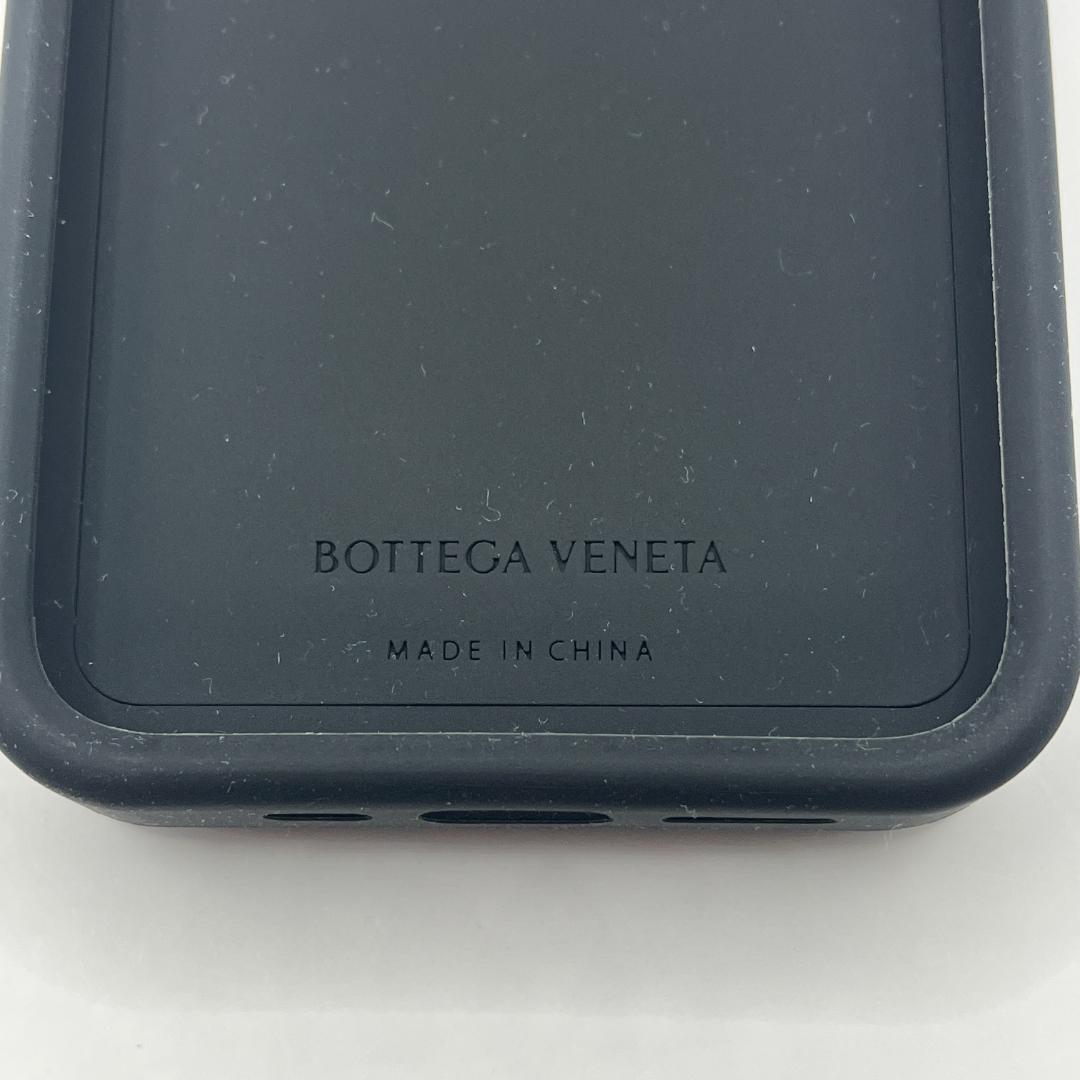 【特価！】ボッテガ iPhone 13 PRO シリコンケース カードスロット