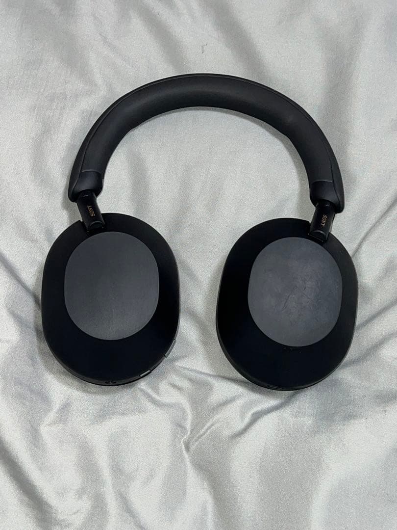 SONY WH-1000XM5 ワイヤレスヘッドホン　ノイズキャンセリング