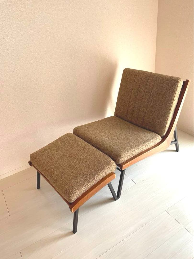 トラックファニチャー ブーメランチェア　オットマン付き　椅子　チェア