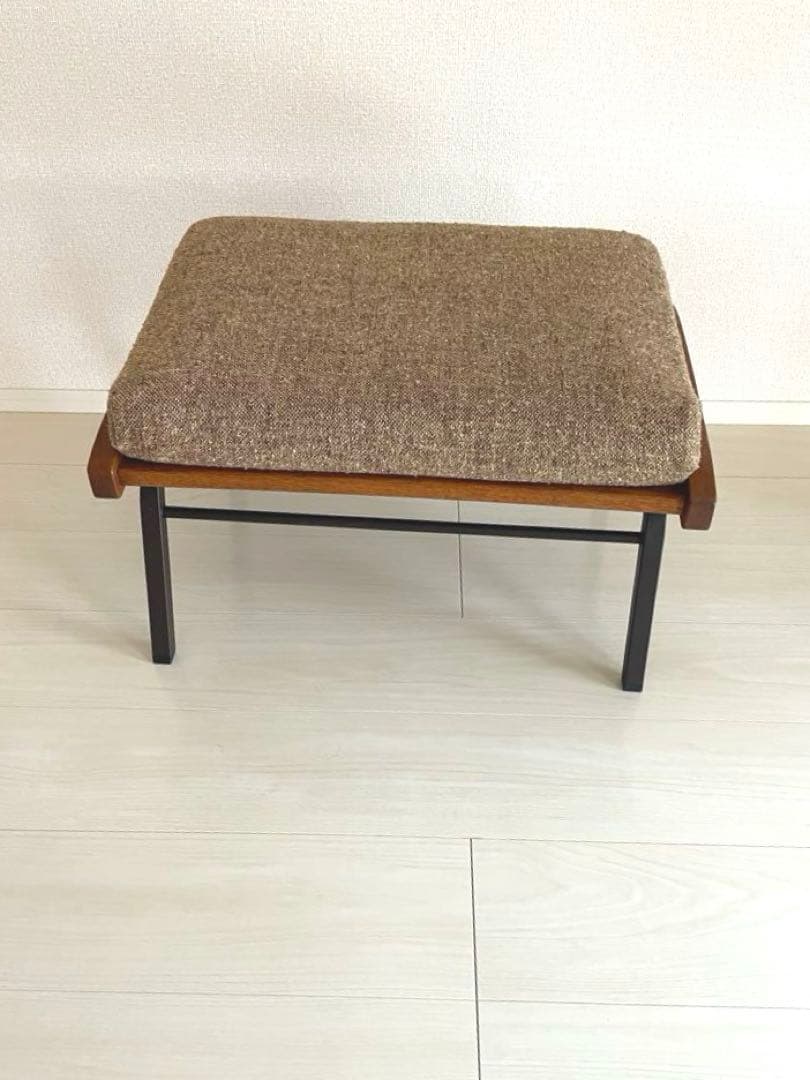 トラックファニチャー ブーメランチェア　オットマン付き　椅子　チェア