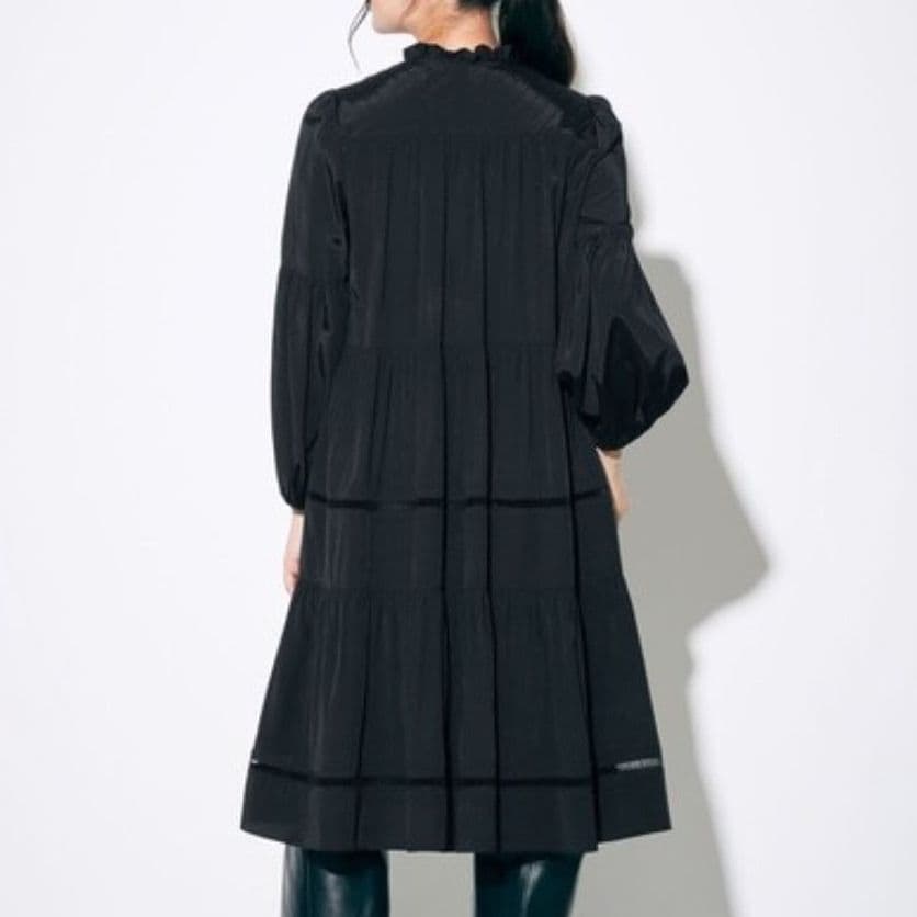 極美品 グレースコンチネンタル ダイアグラム ピンタックカットワークチュニック