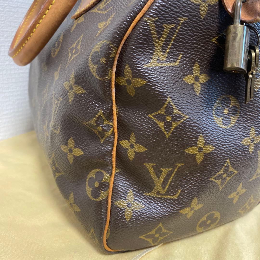 LOUIS VUITTON モノグラム　スピーディ25