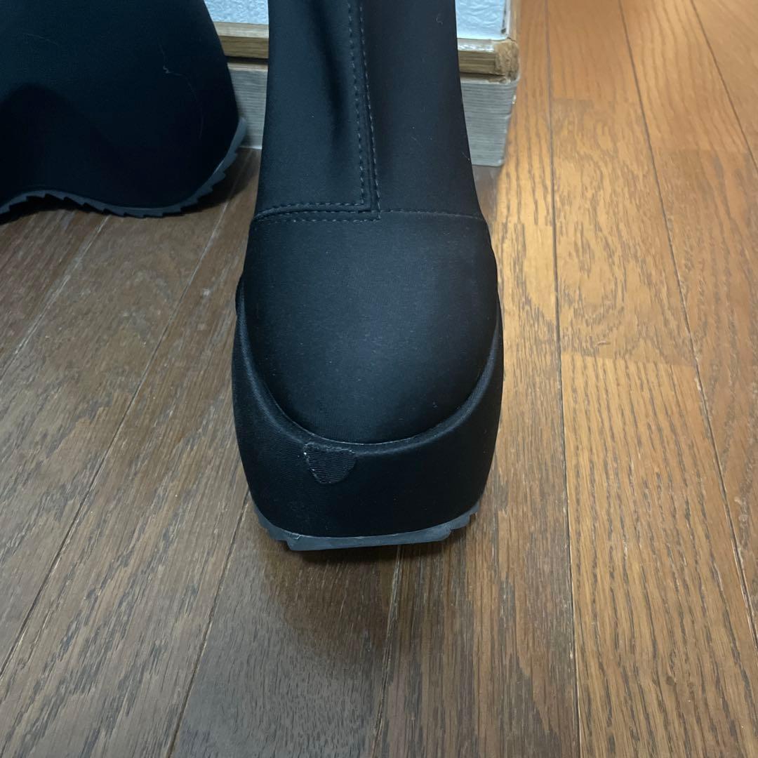 靴 yello TOKYO BLACK PLATFORM SHORT BOOTS