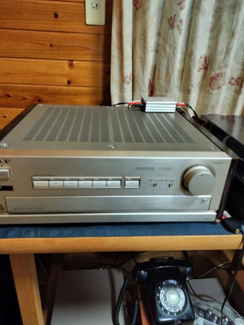 SONY TAF 333ESA プリメインアンプ