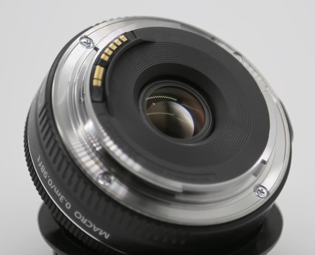 【美品】CANON EF40mm F2.8 STM フード　フィルター付属