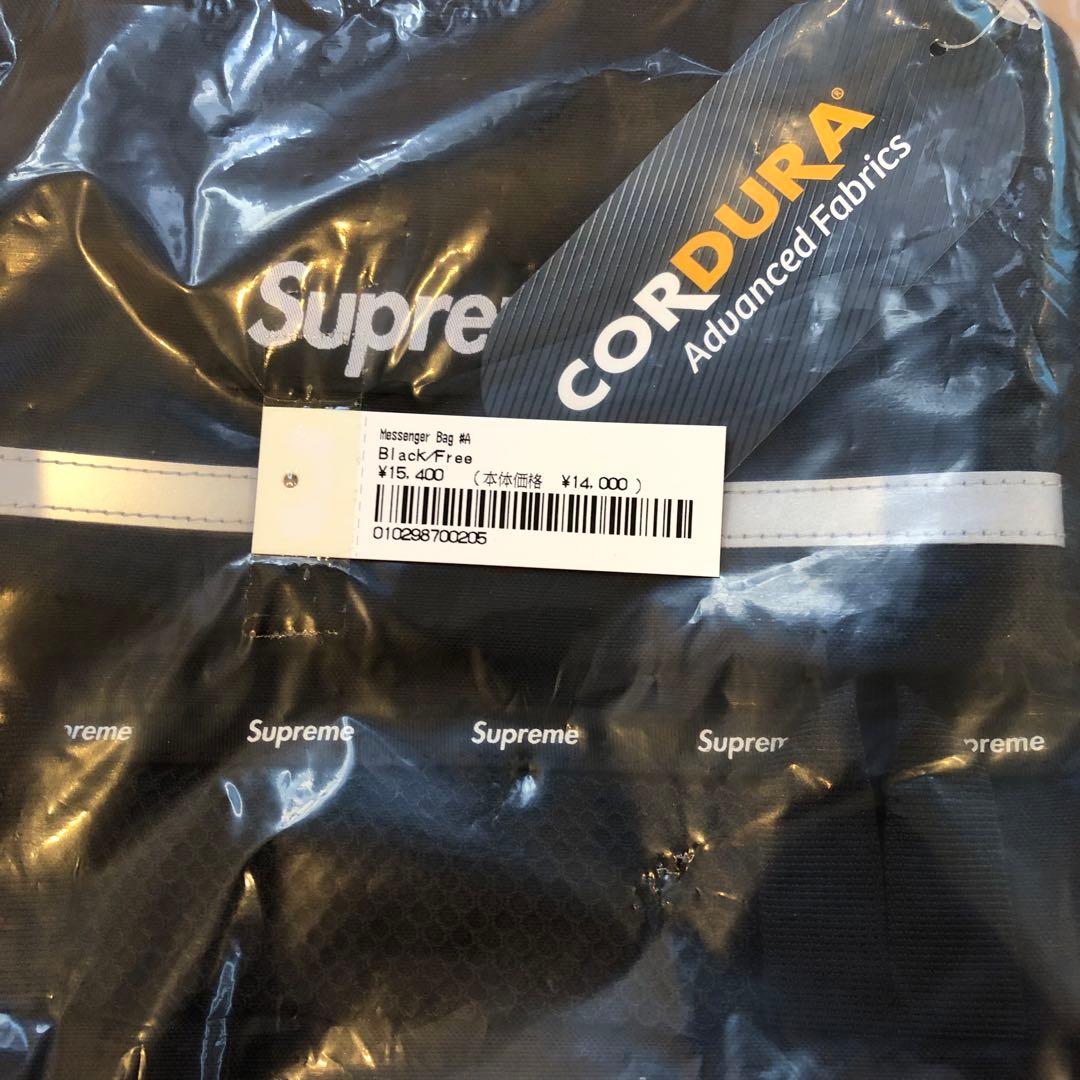 shushu　新品タグ付き　supreme messenger バッグ