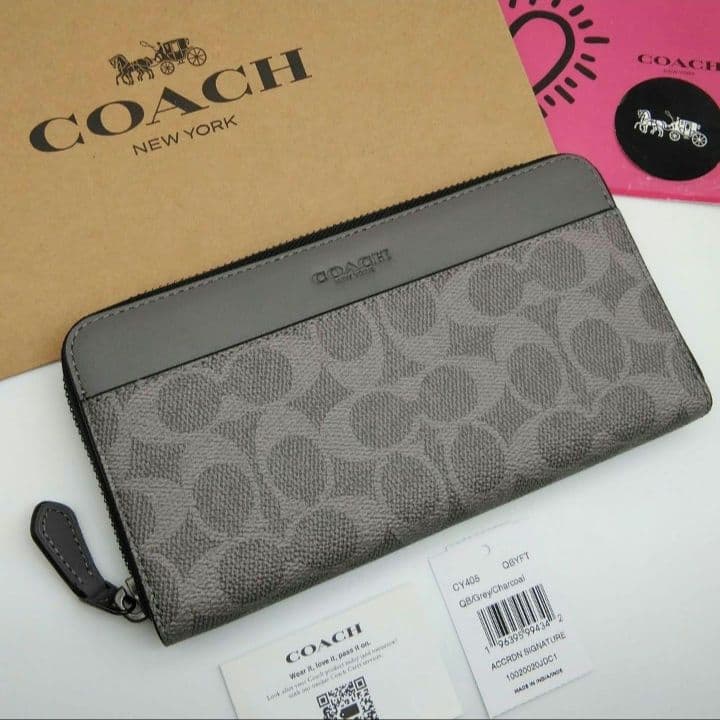 COACH　長財布　新作モデル　メンズ　新品未使用