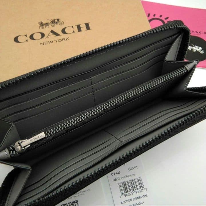 COACH　長財布　新作モデル　メンズ　新品未使用