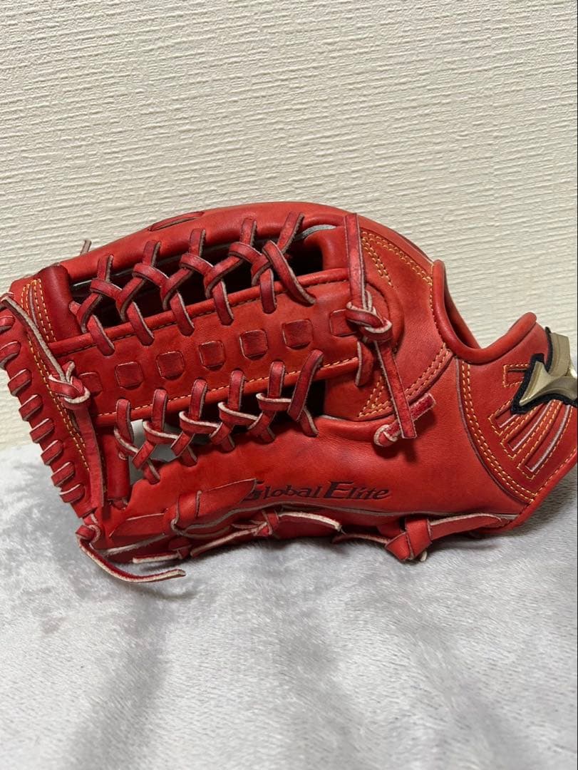 Mizuno Global Elite レッドグローブ