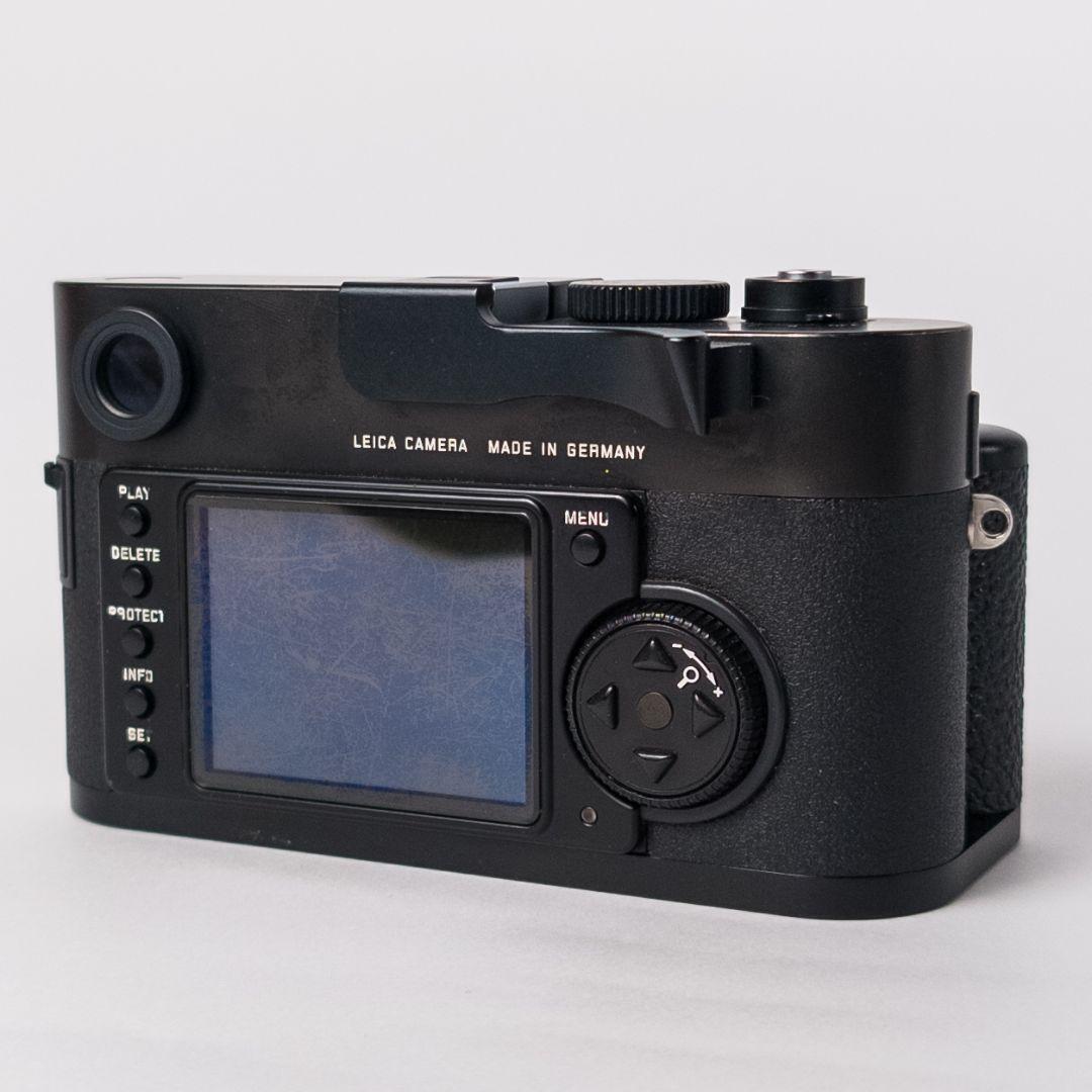 ライカ M8 + レンズ2本 + 純正アクセサリー多数