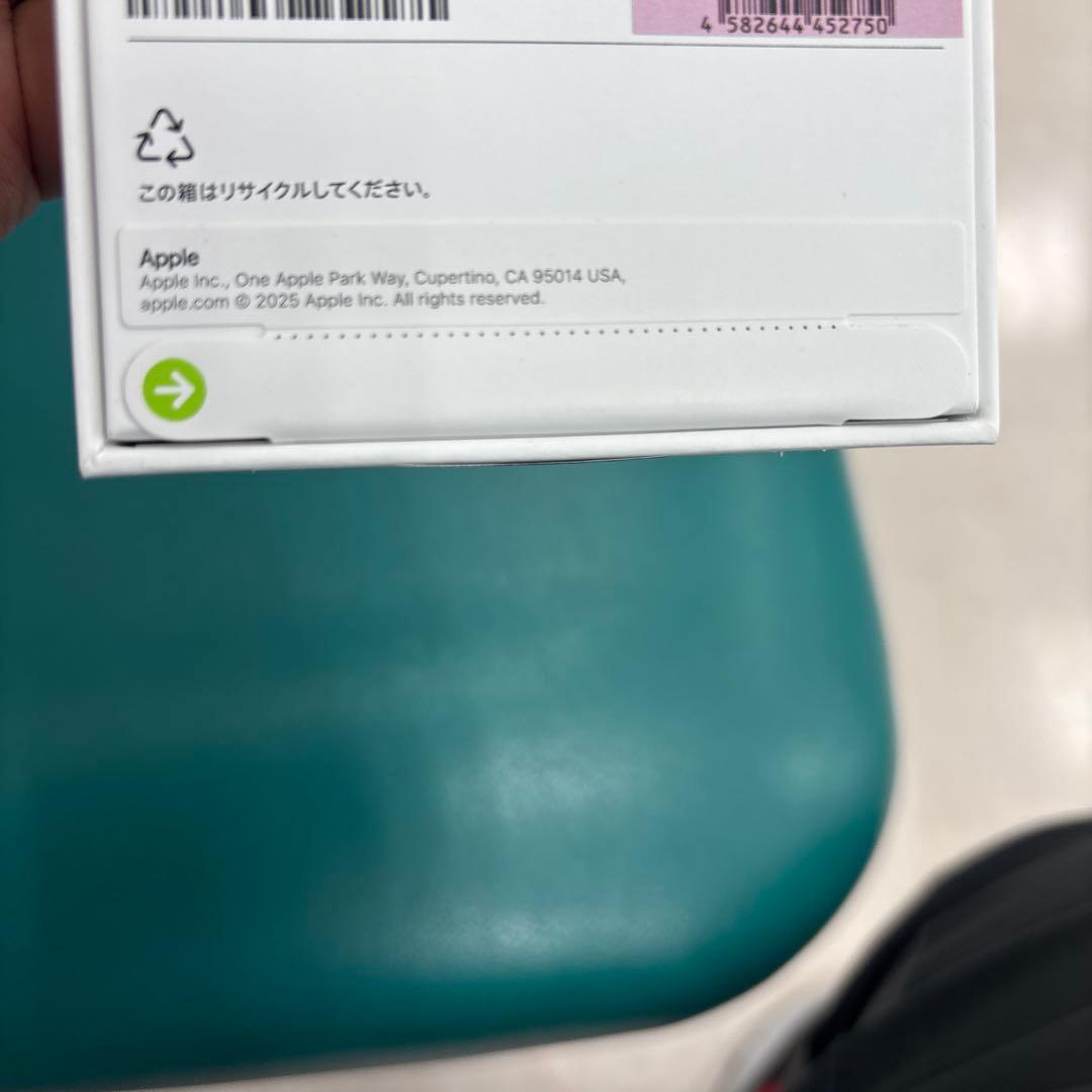 iPhone 16e black 未開封　一括払い済み