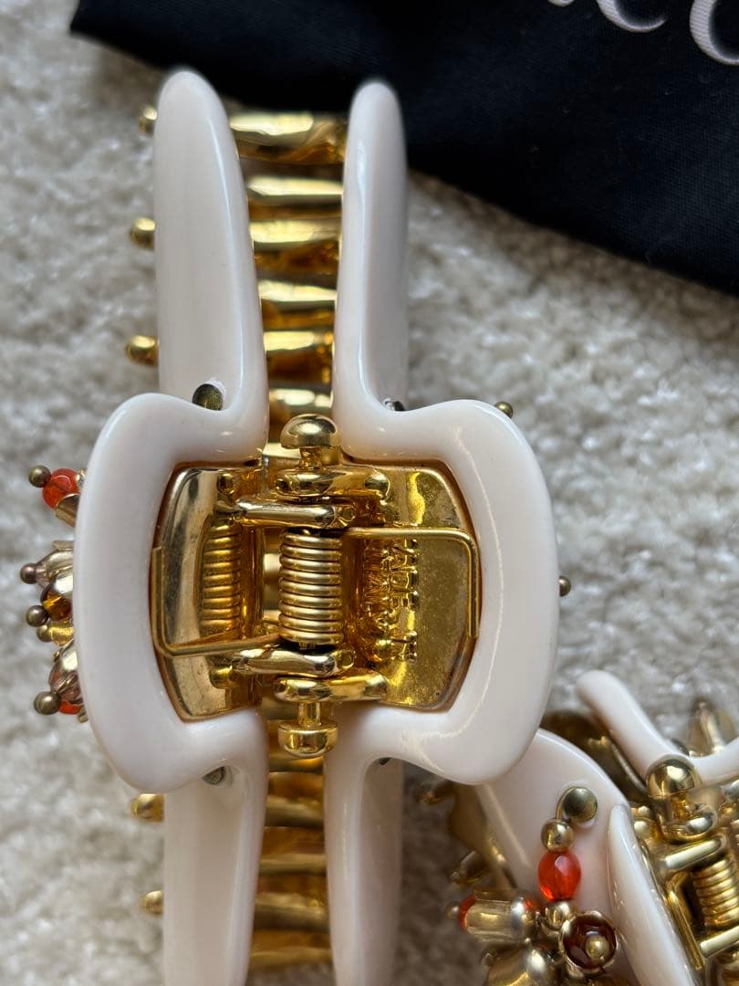 春限定　acca ヘアクリップ 2個セット　大小 薄ピンク