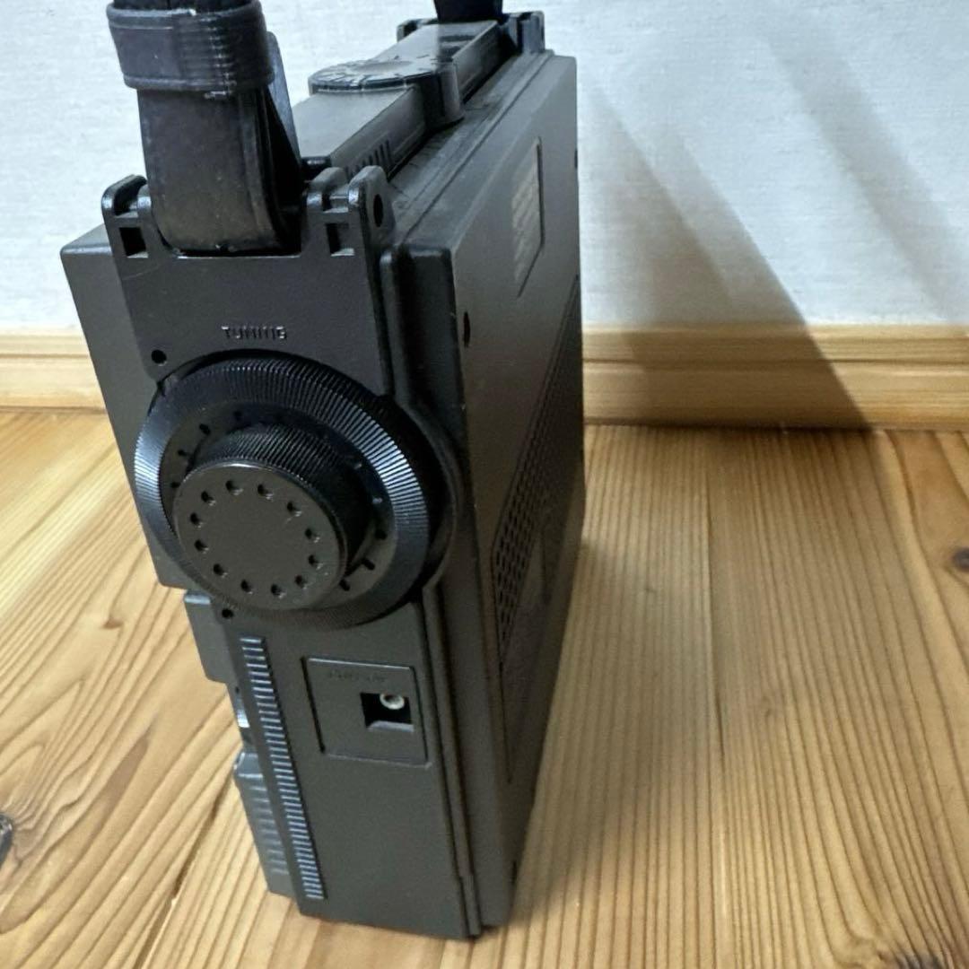 v*e様 ナショナル パナソニック ラジオ COUGAR No.7 中古ジャンク