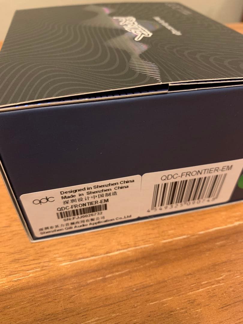 QDC FRONTIER 有線イヤホン