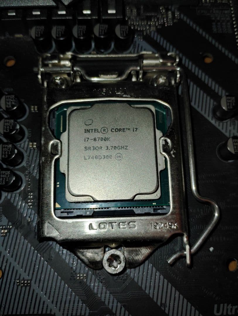 ASRock Z390 EXTREME4、i7-8700K、DDR4 4枚セット