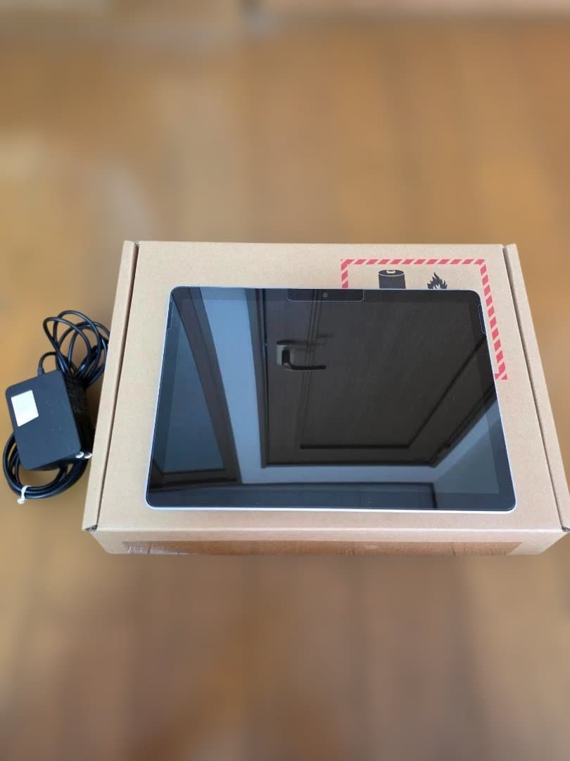 Surface Go 4 (256GB, プラチナ)本体