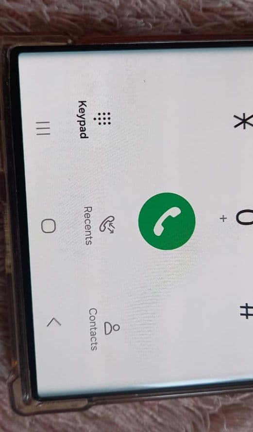 ブラック スマートフォン 本体