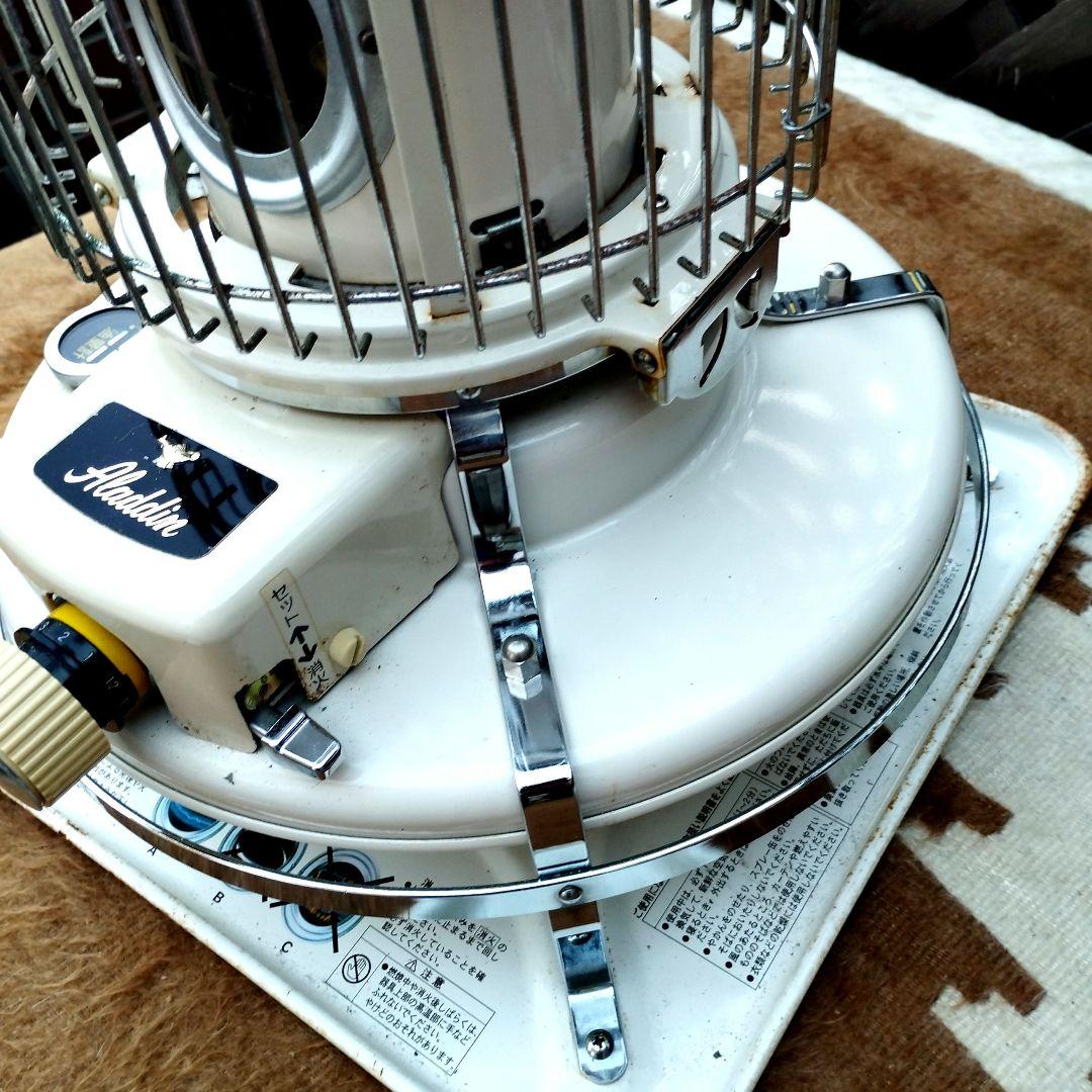 アラジンス すぐに使用できます。メンテナンス済み。取説付きです。ホワイト１