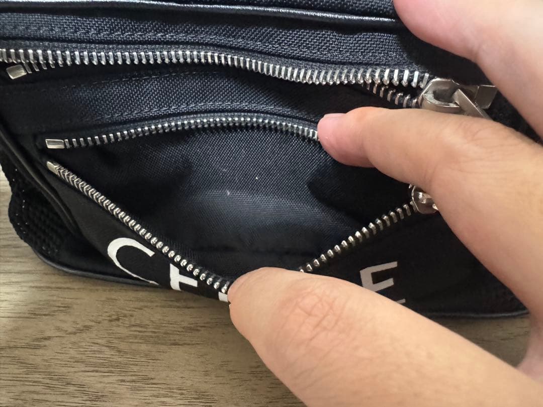 CELINE ボディバック