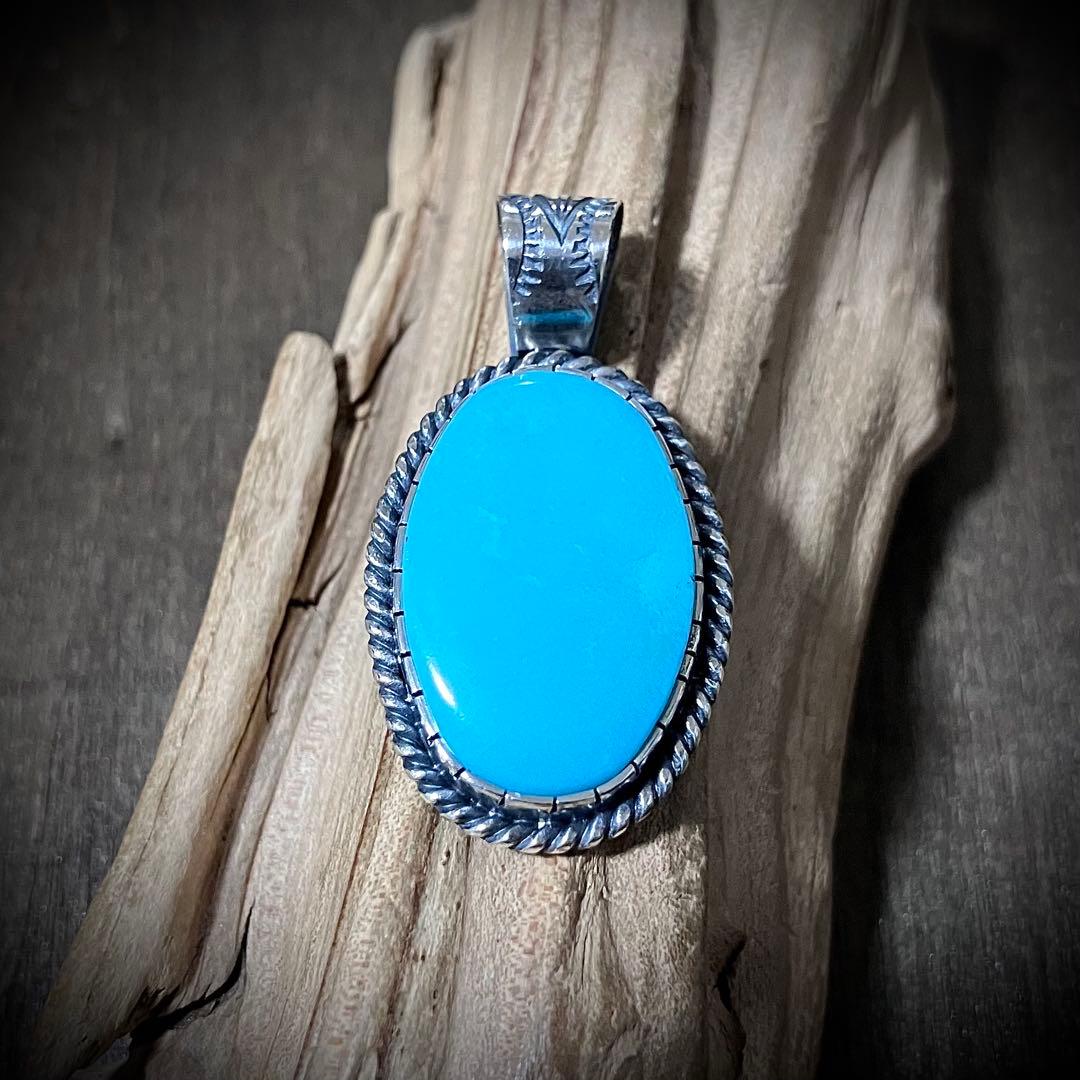 にゅ様　オーダー品　スリーピングビューティー　ターコイズ　シルバー　ネックレス