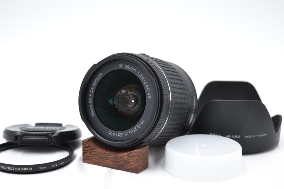 ■ 美品 ■ S数3,918回　ニコン　Nikon D5600 レンズキット