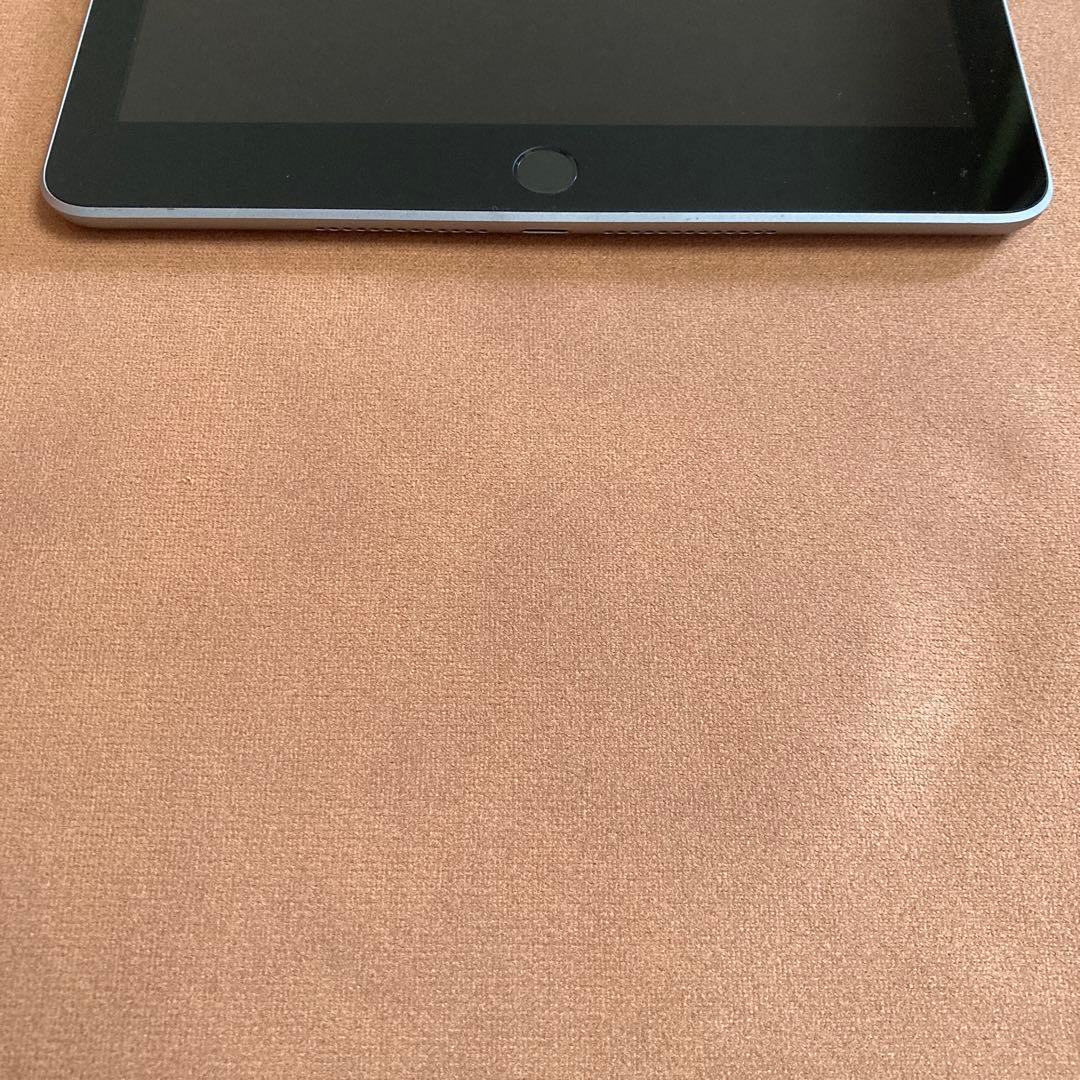 73【早い者勝ち】電池良好☆iPad6 第6世代 32GB WIFIモデル☆