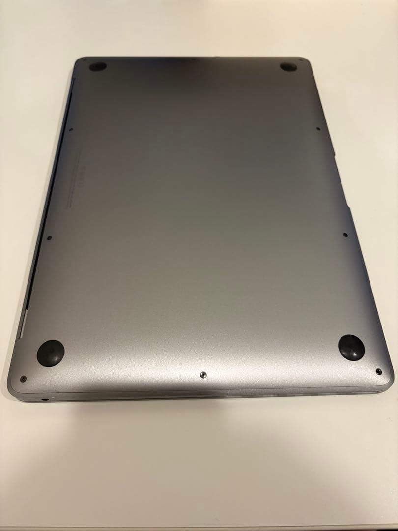 Apple MacBook Air M1 8GBメモリ 256GB SSD