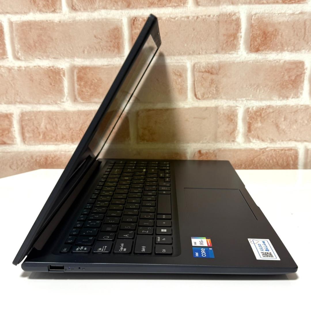 2024年製★超美品★第13世代Corei5 ASUS Vivobook F88