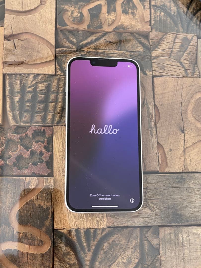 Apple iPhone 14 ホワイト