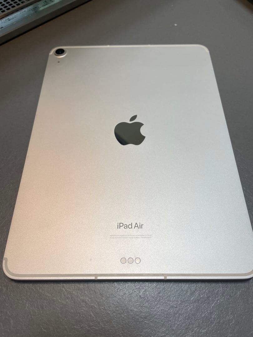 iPad Air 第5世代　本体 256GB バッテリー100%