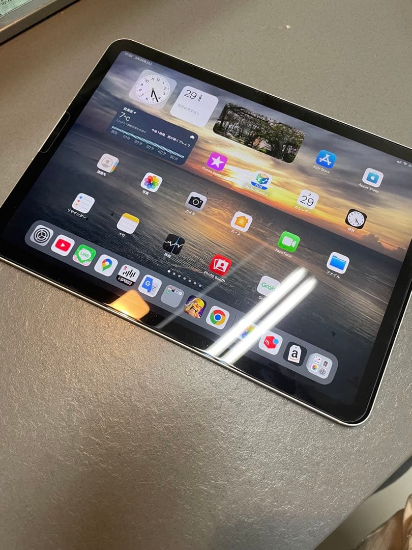 iPad Air 第5世代　本体 256GB バッテリー100%