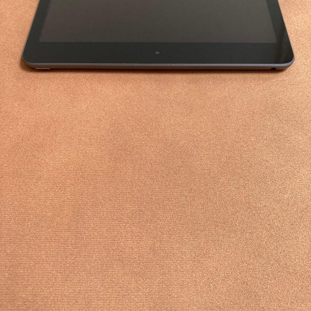 3340 外観美品☆電池最良好☆iPad7第7世代32GB WIFIモデル☆