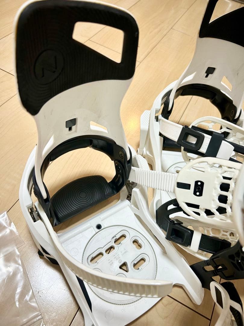 NIDECKER SUPERMATIC ビンディング ホワイトMサイズ