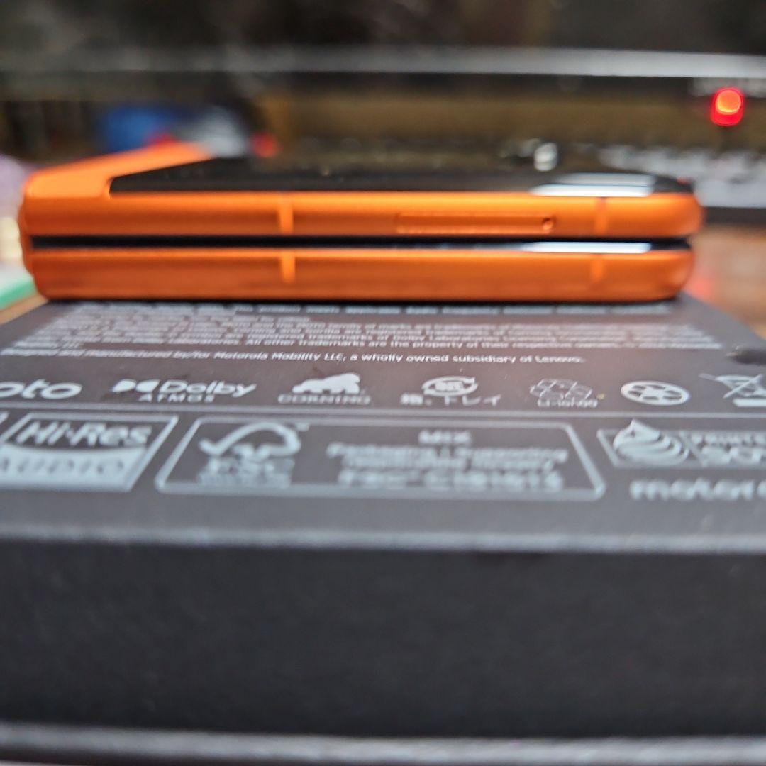 Motorola razr 50 12G/512G 国内版 SIMフリー