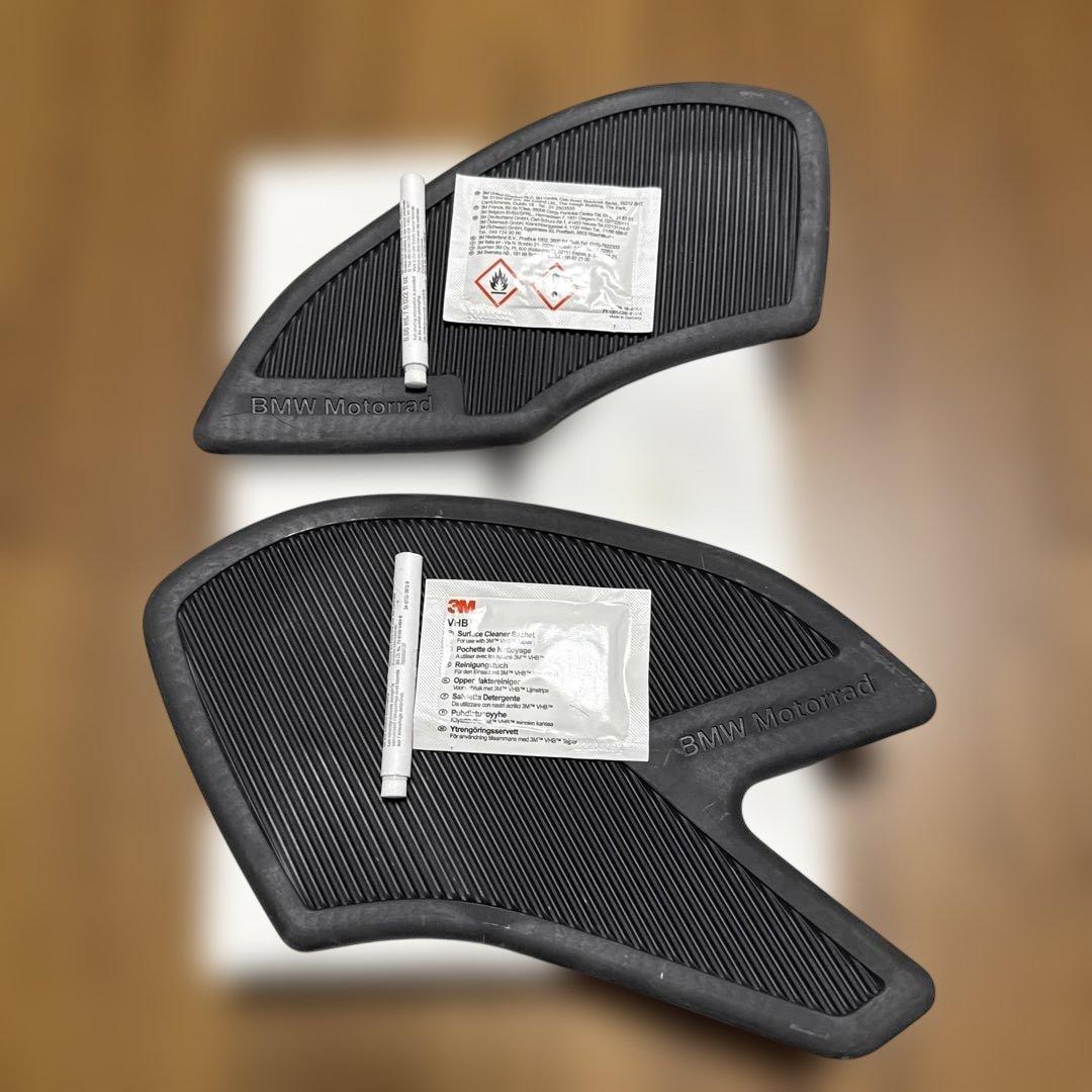  Motorrad rninet純正ニーグリップパット