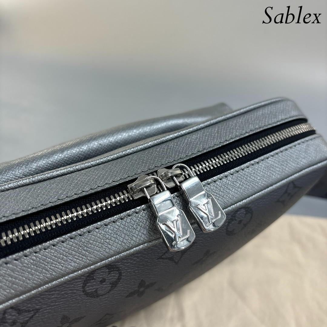 【新品同様/RFID】ルイヴィトン タイガラマ アウトドア メッセンジャー PM