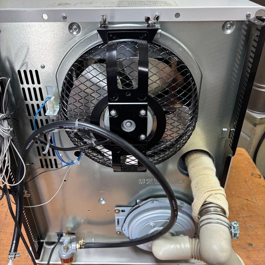 FFストーブ　コロナ温風