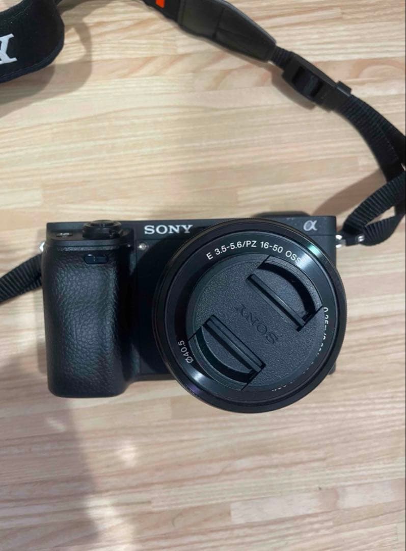【美品】Sony α6300 ミラーレス一眼カメラ