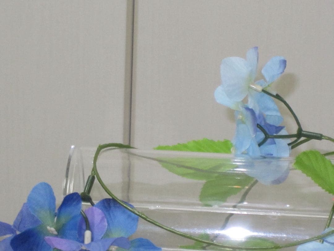 Canon カメラ　IXY 510IS 充電器　箱　PC1356 コンデジ　可動